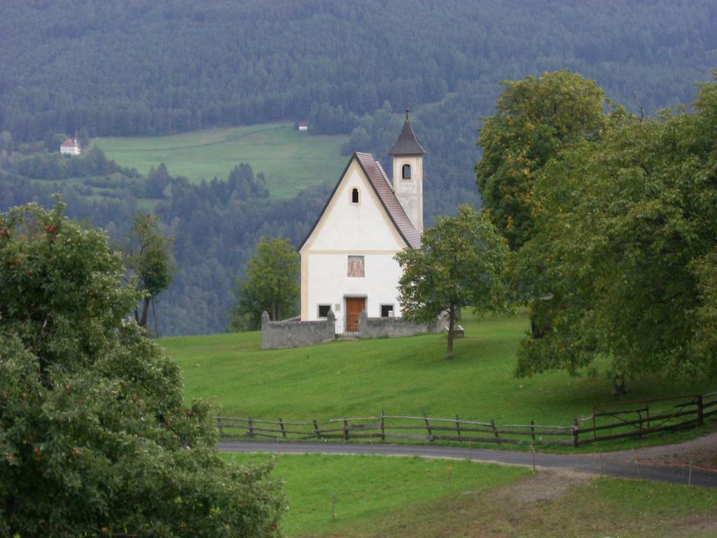 Gasthaus St. Valentin Chiusa Exteriér fotografie